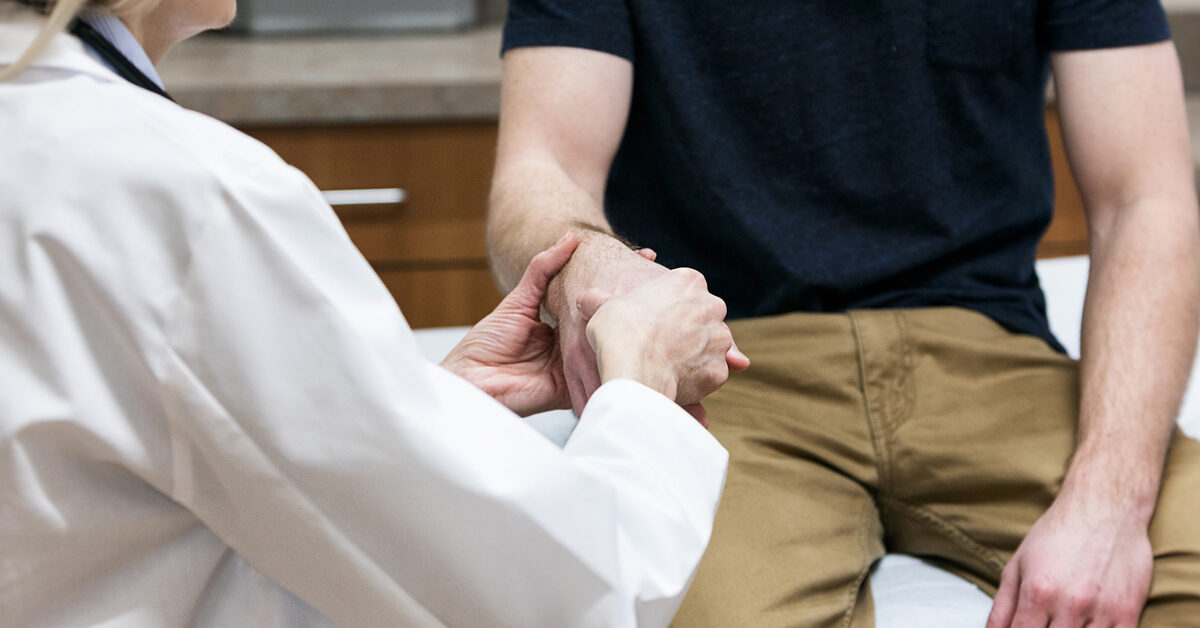 Wie fühlt sich der Karpaltunnel an?  Symptome, ähnliche Bedingungen