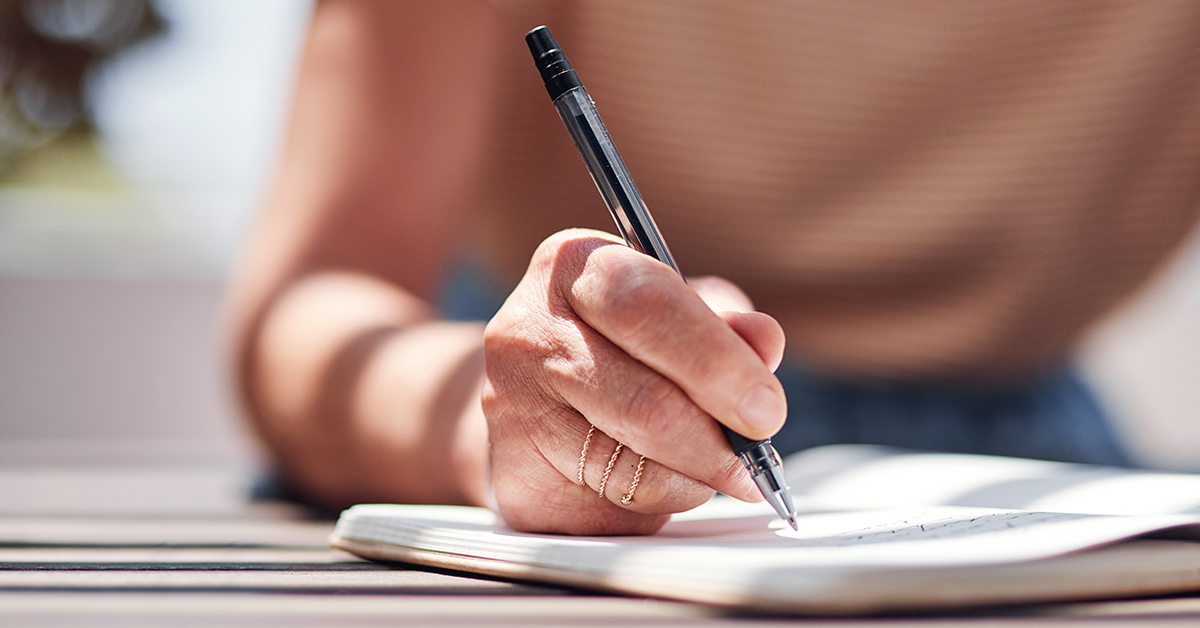 4 Schritte, um sich negativer Gedanken bewusst zu werden