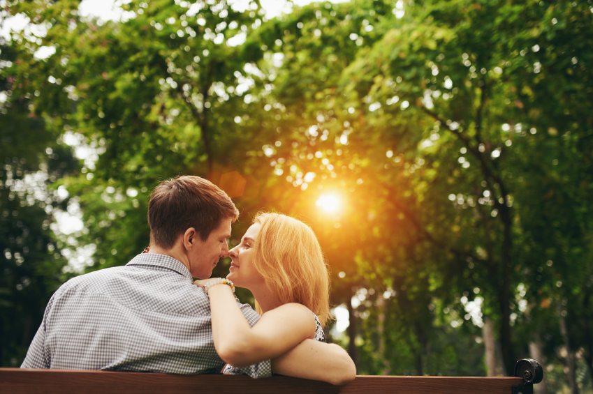 Ist er bereit, „Ich liebe dich“ zu sagen?  12 Wege zu erzählen