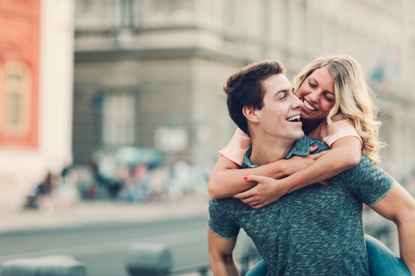 Warum Sie Ihre erste Liebe nicht vergessen sollten