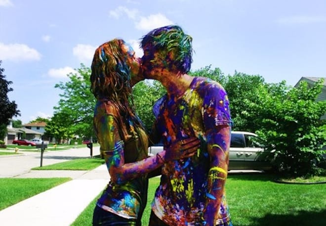 50 spielerische Dates, um die Neuheit in Ihrer Beziehung am Leben zu halten