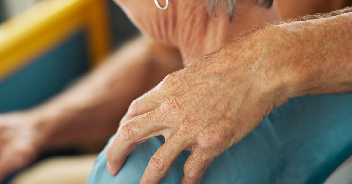 Knochensporne in der Schulter: Symptome, Bilder, Ursachen und Behandlung