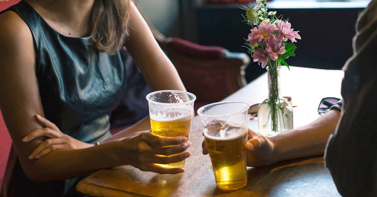 Alkohol und Sex: 11 Effekte und Mythen