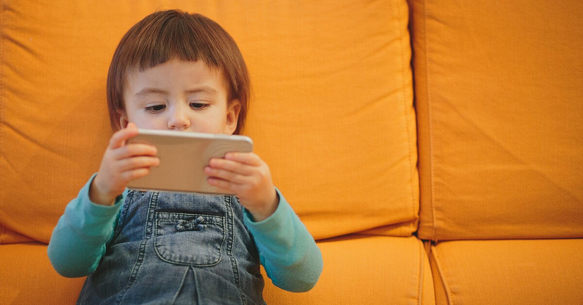 Wie beeinflussen Smartphones die Psychologie Ihrer Kinder?