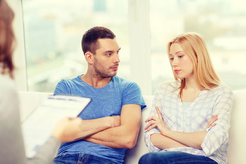 7 Dinge, die Sie ausprobieren müssen, bevor Sie eine Beziehung aufgeben