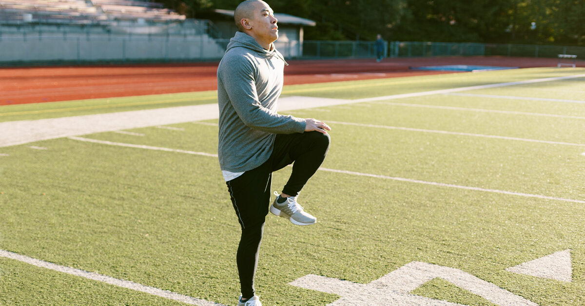 Hohe Knie: Vorteile, trainierte Muskeln und Anleitungen