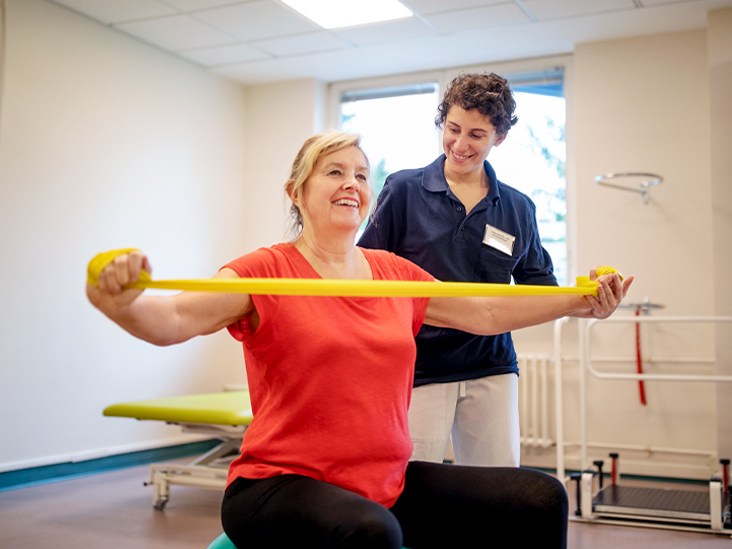 Osteomalazie vs. Osteoporose: Symptome, Behandlung und mehr