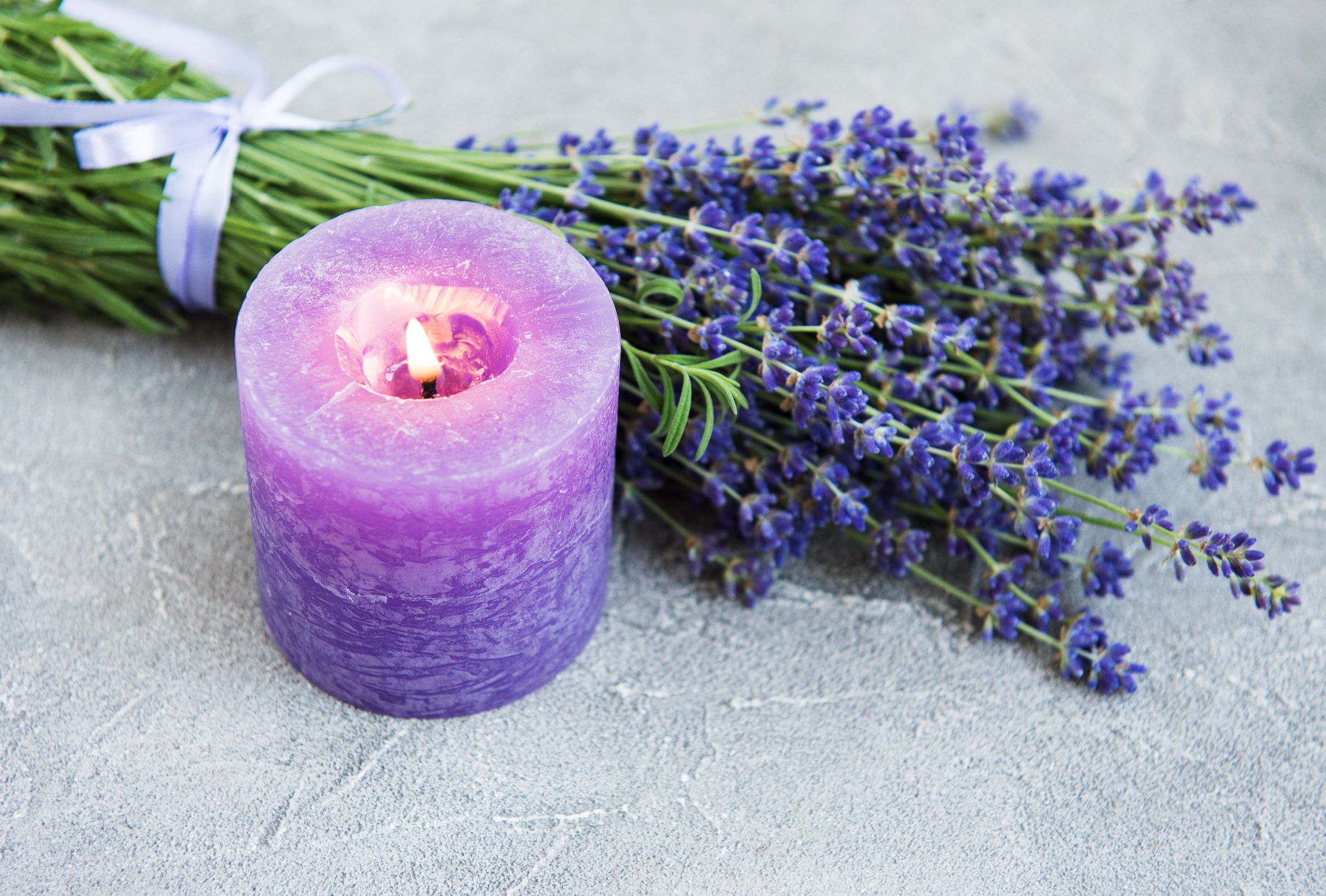 Die 12 besten Aromatherapie-Kerzen des Jahres 2021